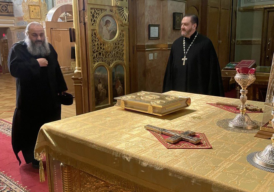 Патриарший викарий Антиохийского Патриархата посетил Николаевский собор