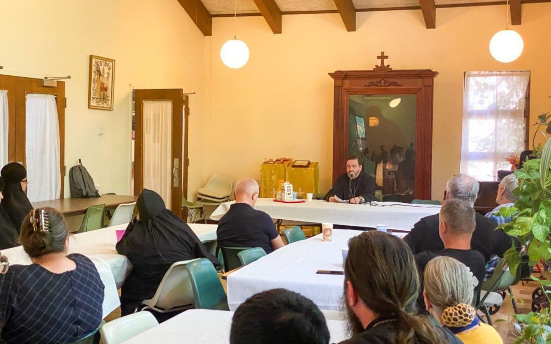 Настоятель Николаевского собора выступил с лекцией в Ново-Дивеевском монастыре