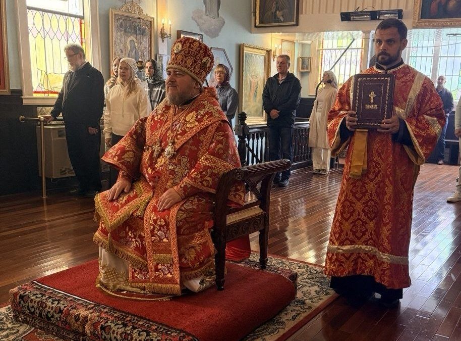В Неделю 4-ю по Пасхе епископ Матфей совершил Литургию в Николаевском Патриаршем соборе Сан-Франциско