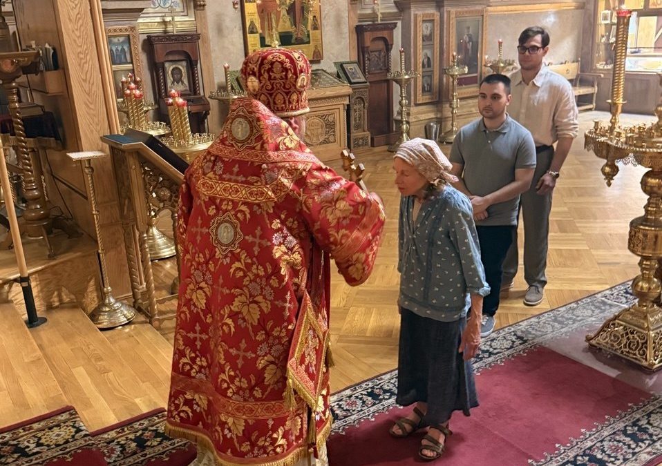 Архиерейское богослужение в отдание праздника Пасхи